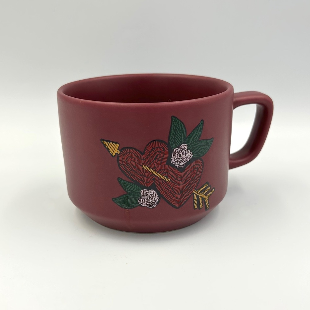 Starbucks Coffee 2018 Hearts & Arrow Ceramic Mug